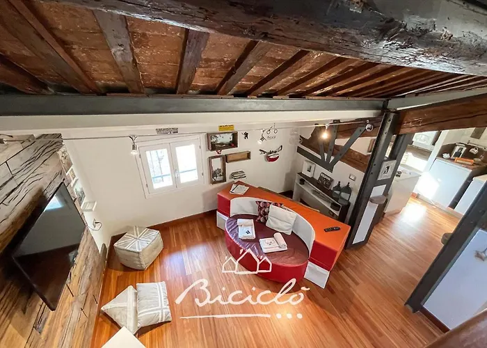 Biciclo' Apartamento *