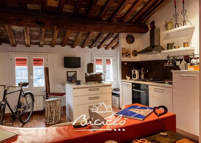 Biciclo' Citta Apartment *